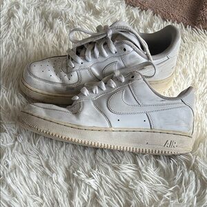 FREE Air Force 1 White Casual Lace-Up Sneakers, men’s size 7